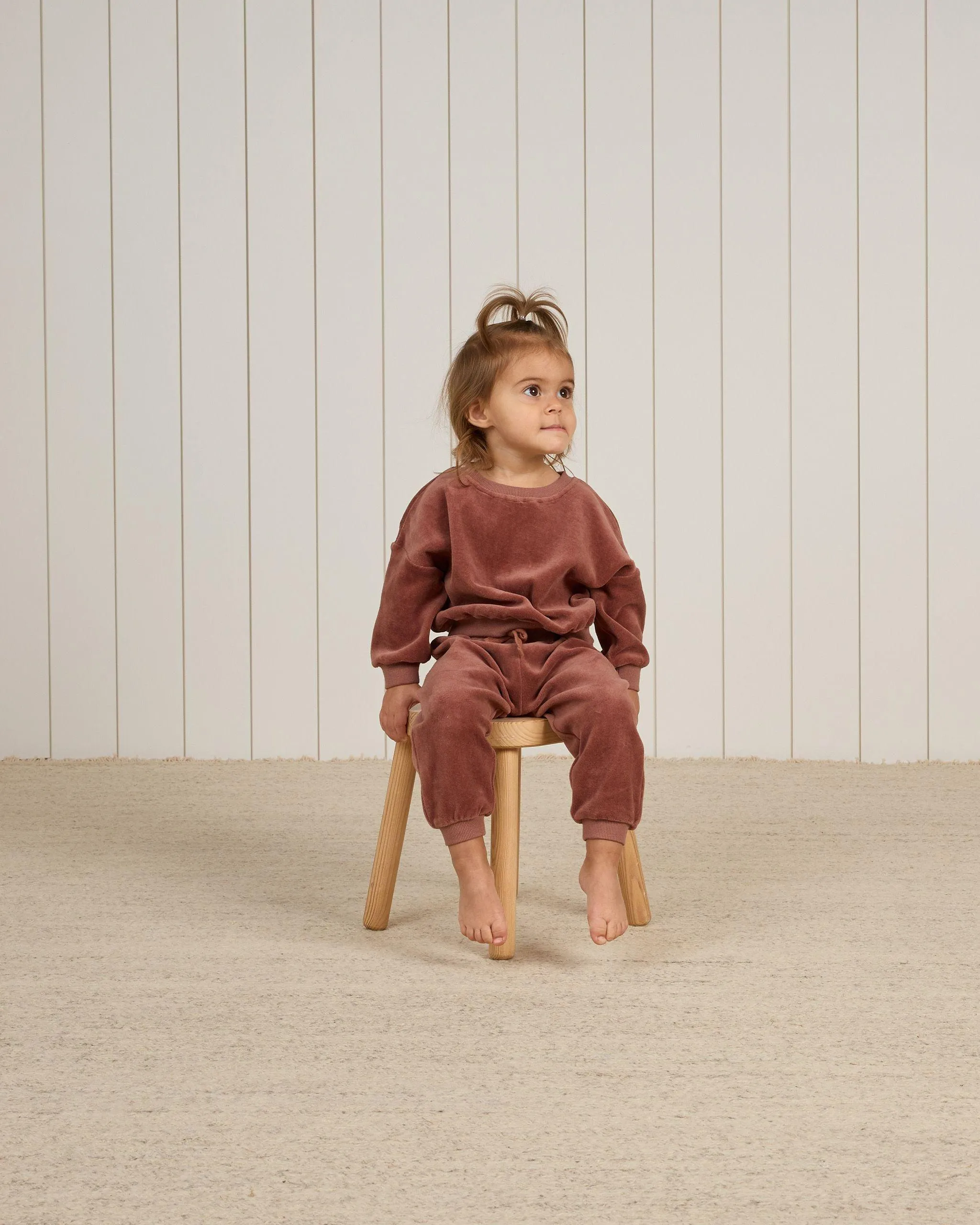 Baby Unisex Sets| 2PCS: Relaxed Velour Sweatsuit - Cranberry | Quincy Mae