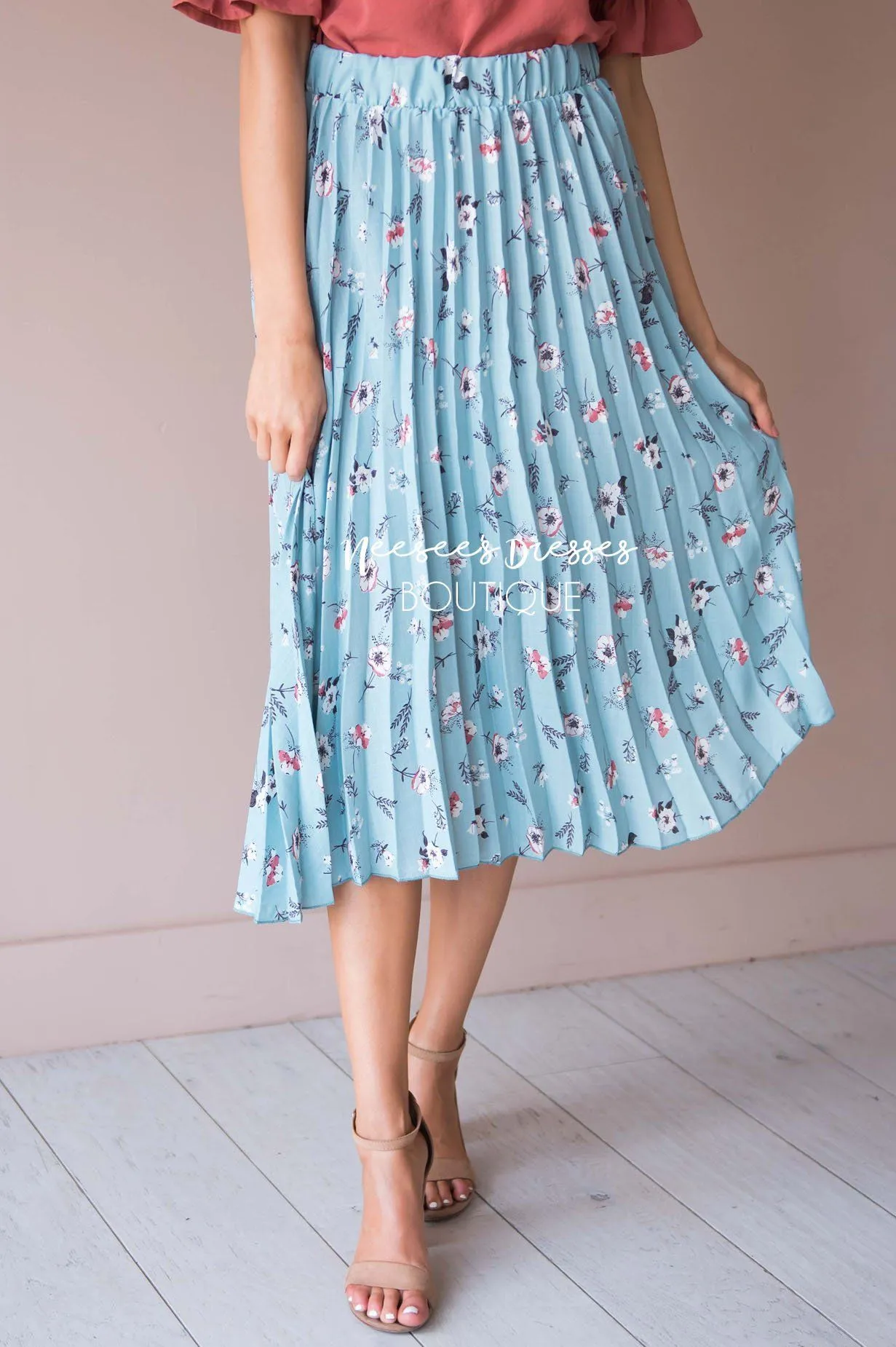 Bloom With Grace Accordion Floral Skirt