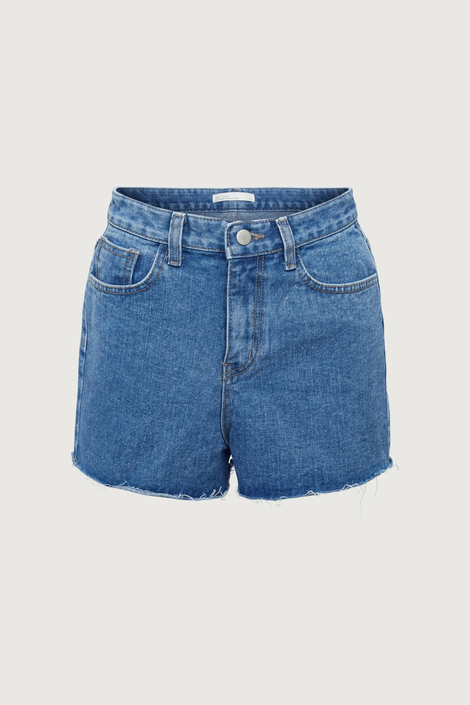 CUT OFF DENIM SHORTS