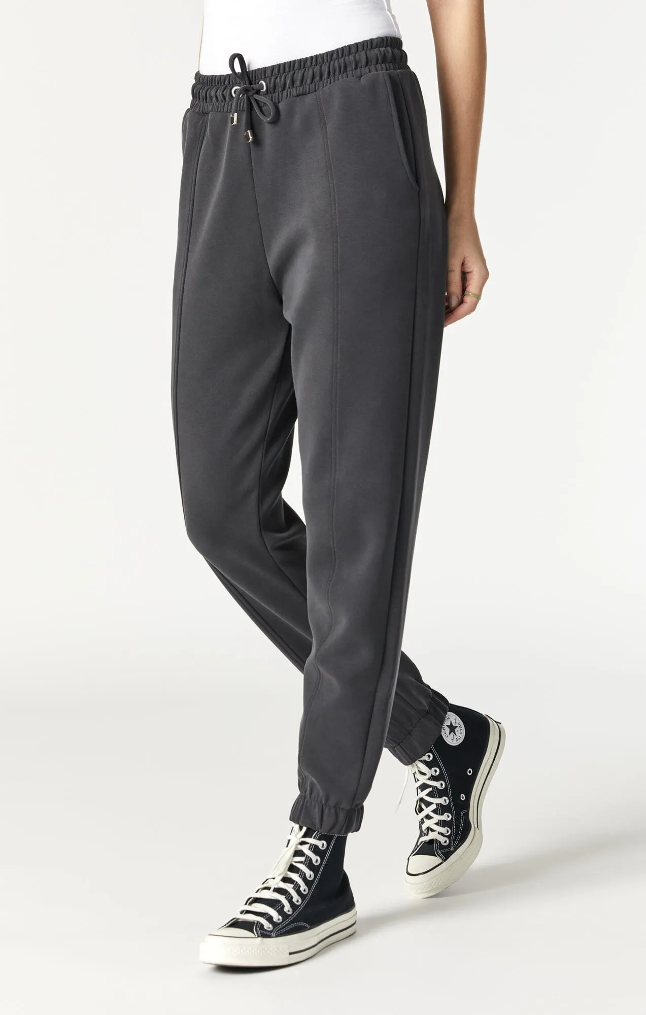 SLIM STRAIGHT SWEATPANTS IN BLACK