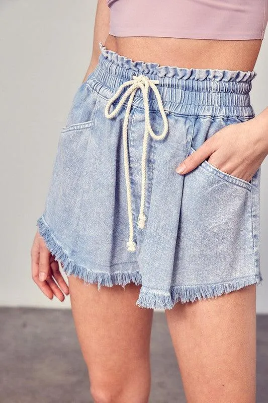 Wide Waist Band Destroyed Frayed Denim Shorts